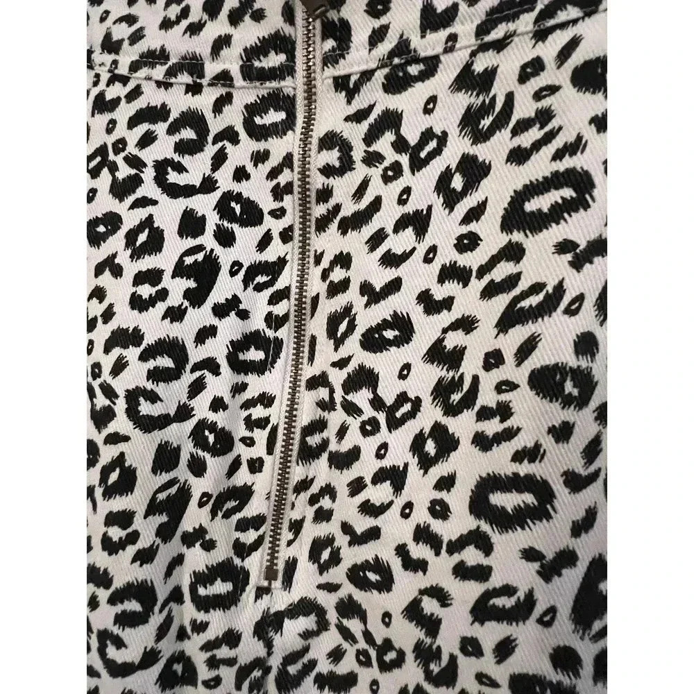 Sugar lips medium cheetah skirt - Picture 4 of 6